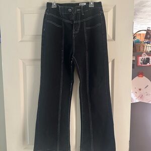 Elegant Black Flare Jeans